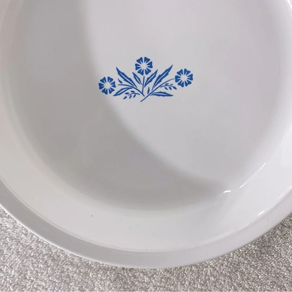 Vintage Corningware Blue Cornflower Round  Pie Plate Pie Dish - Picture 5 of 15